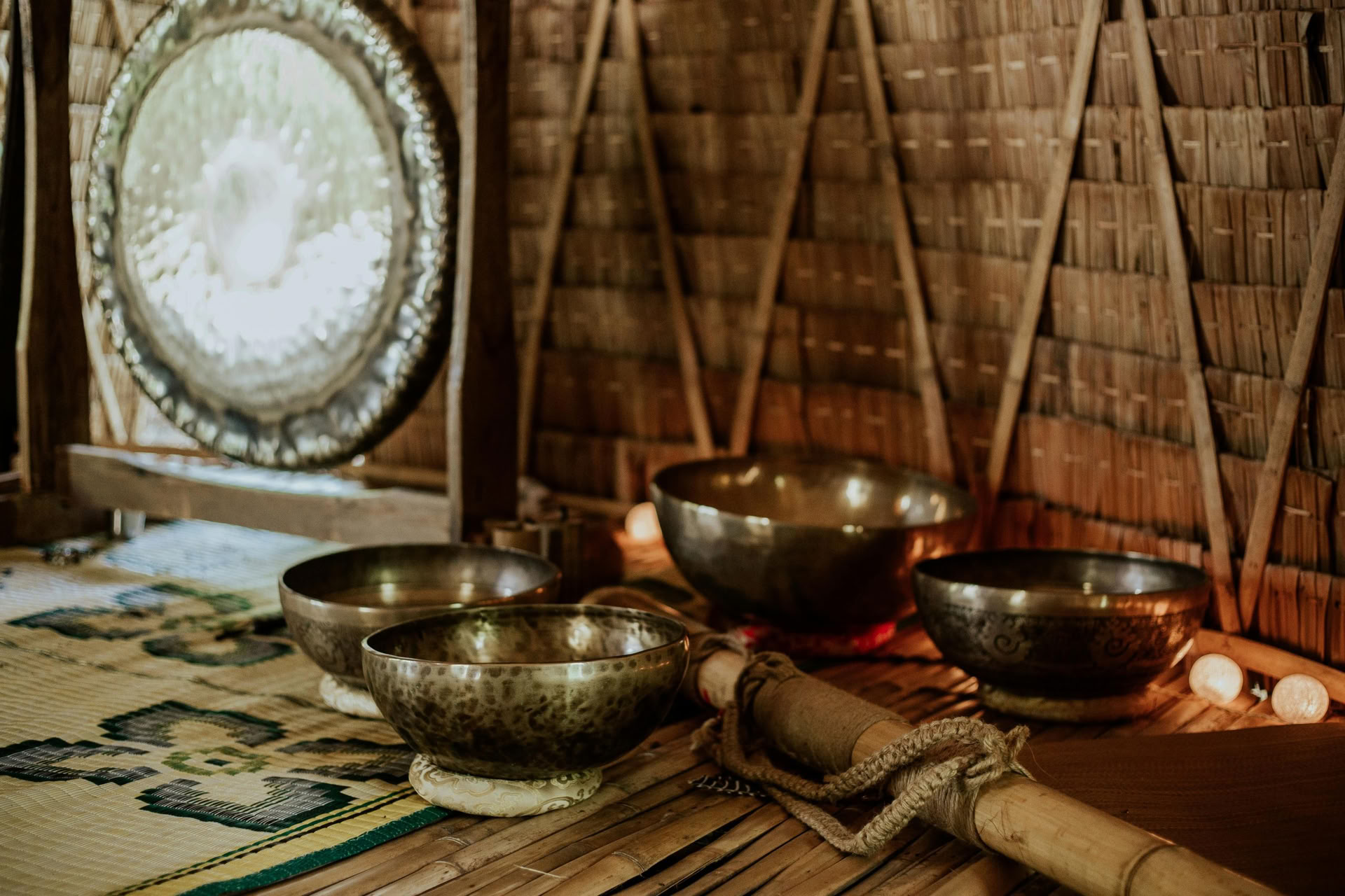 Lydhealing-immersion: Harmoniser sind, krop og sjæl