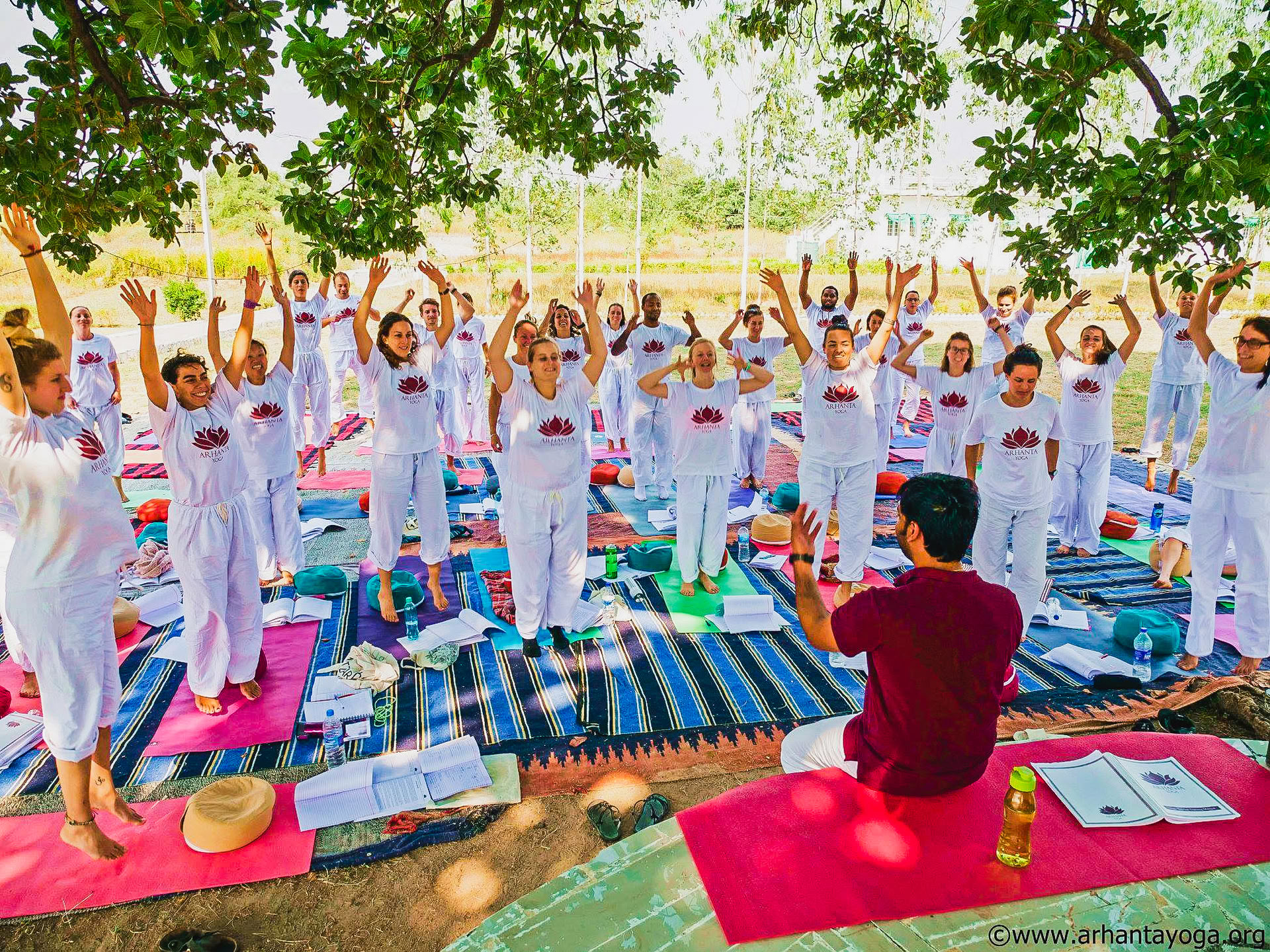 Lær yoga i Indien med en 200-timers læreruddannelse