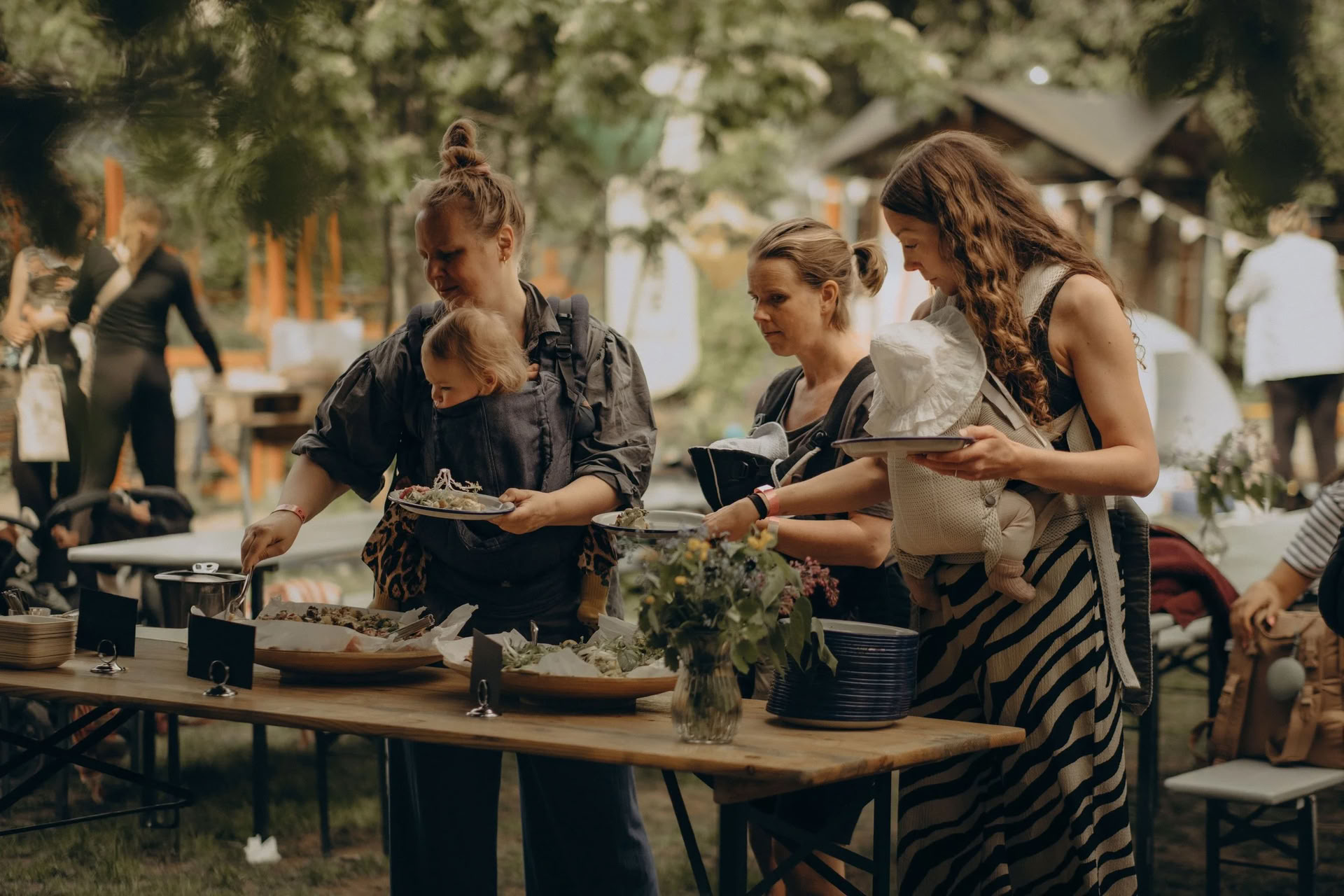 Tirsdagsmoro hos Fika & Fun Playcafé - billet til hele serien