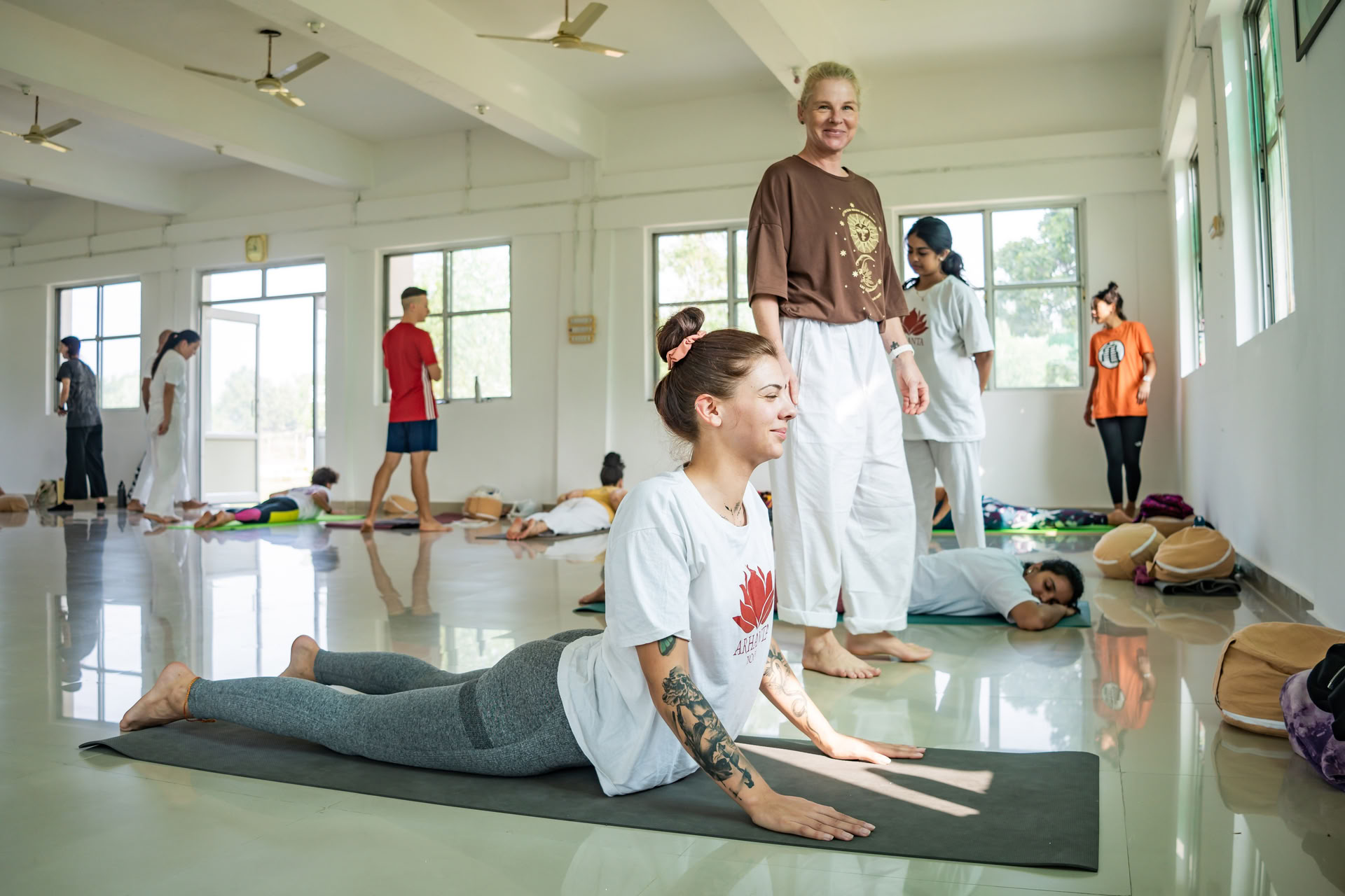 Skab et solidt fundament: 200-timers yogacertificering i Indien 2026