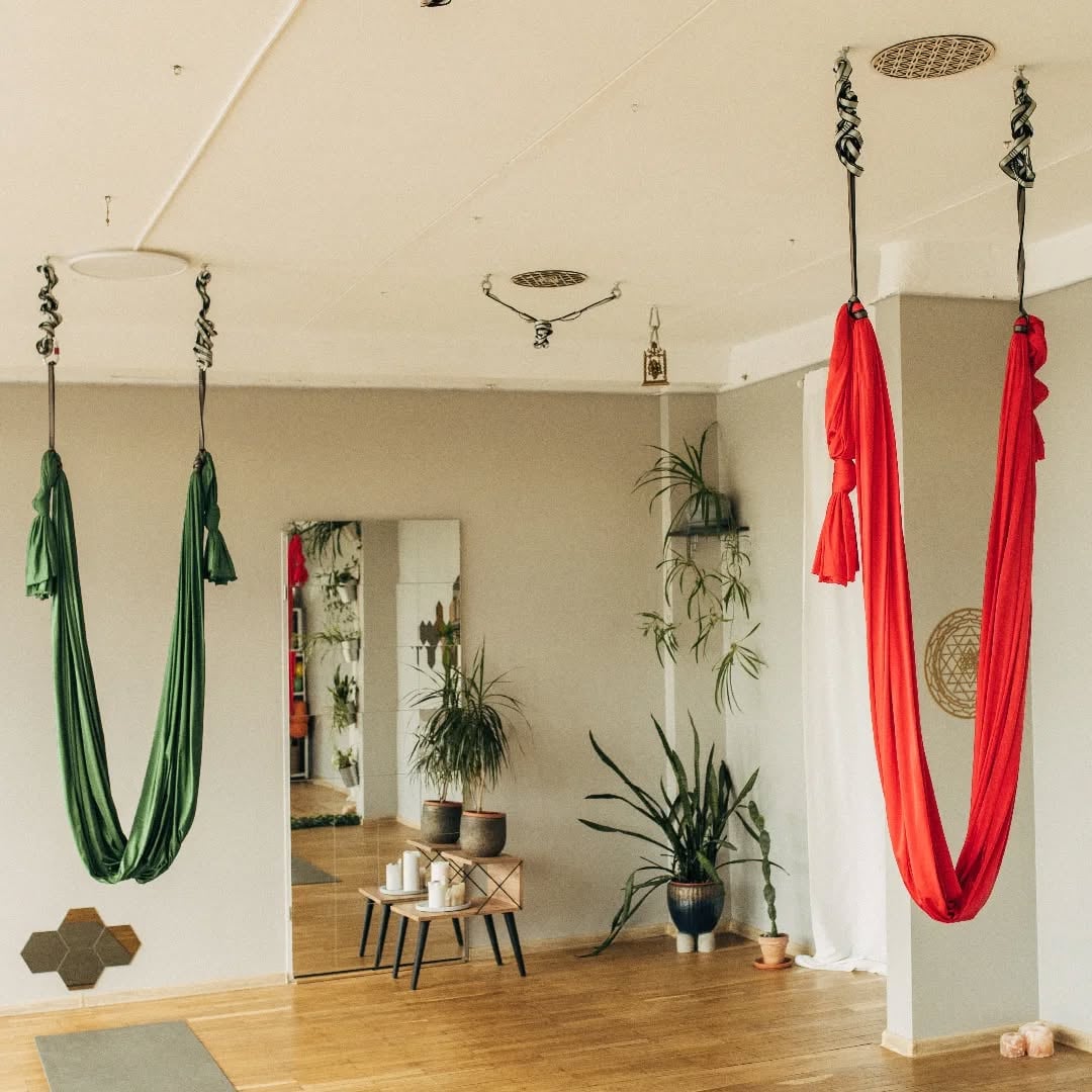 Airyoga-loft