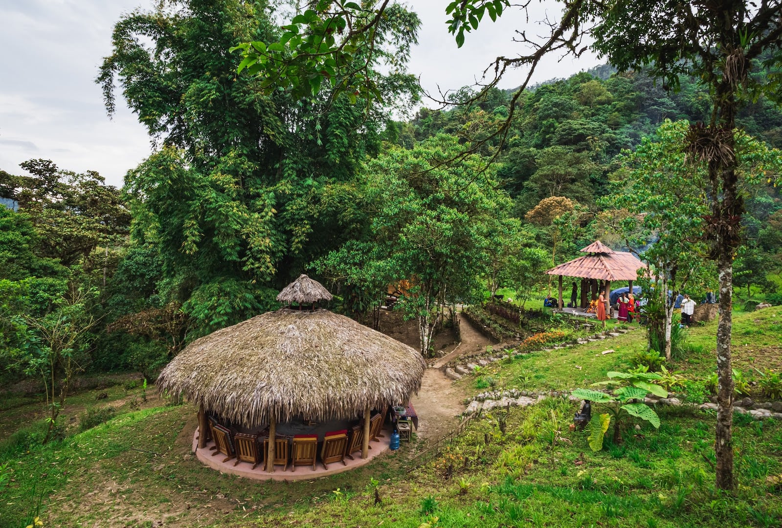 Hayulima: Spirituelle og plantemedicinske retreats