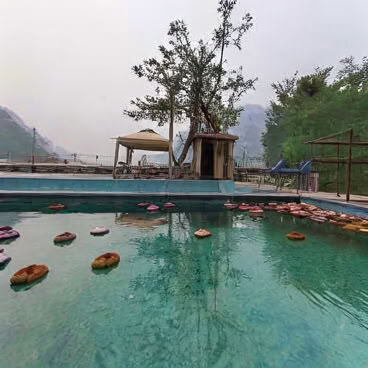 Veda5 Ayurveda- og yogaretreat i Rishikesh
