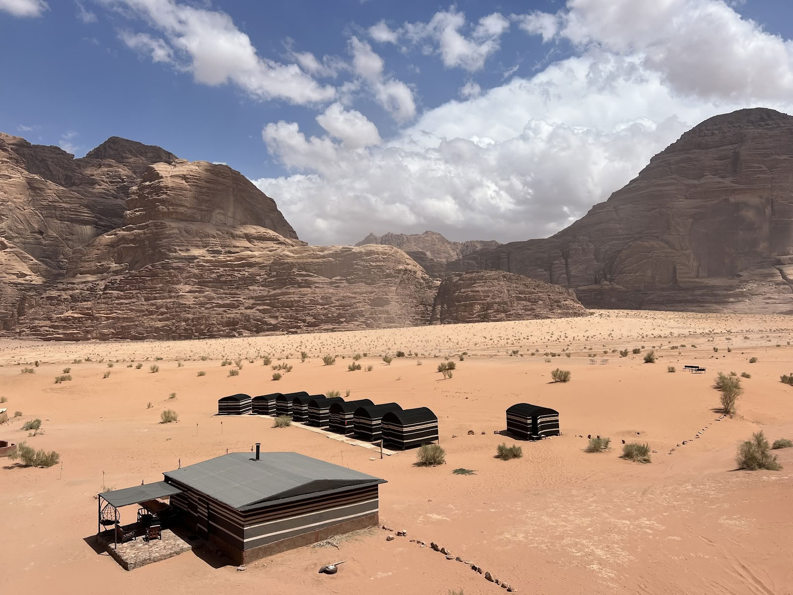 Beduin-yogacamp i Wadi Rum
