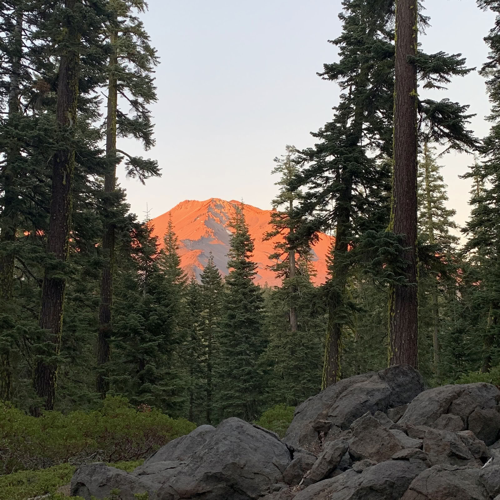 Mount Shasta-retreats
