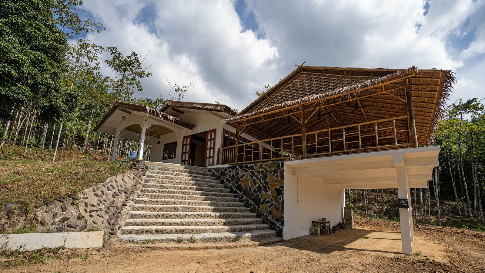 Khaosok Yoga เขาสกโยคะ