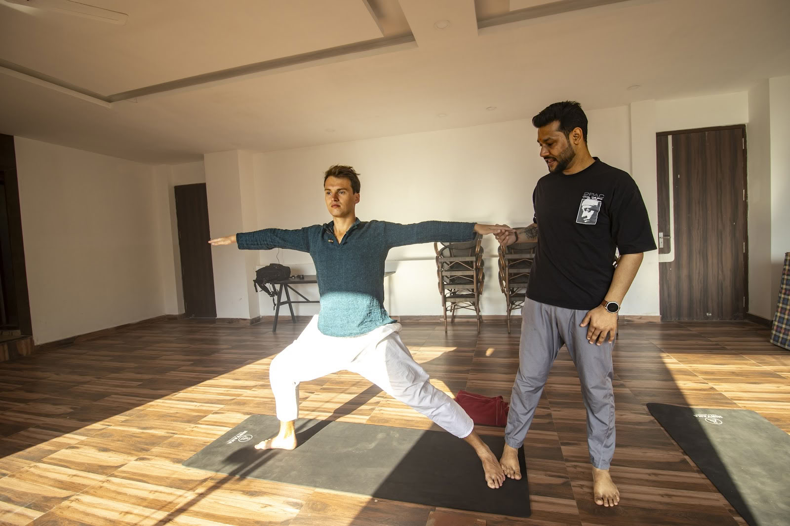 Aradhana Yogashala | Yoga-retreatcenter i Rishikesh | Yogalæreruddannelse i Rishikesh