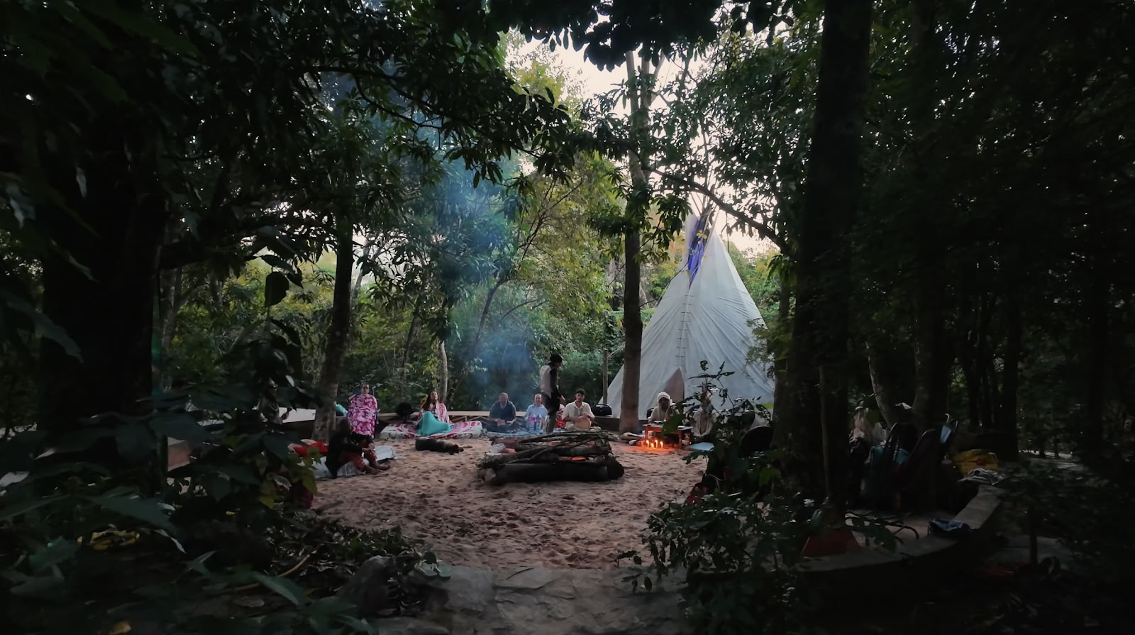 Gaya Kali - Ayahuasca- og Iboga-retreatcenter