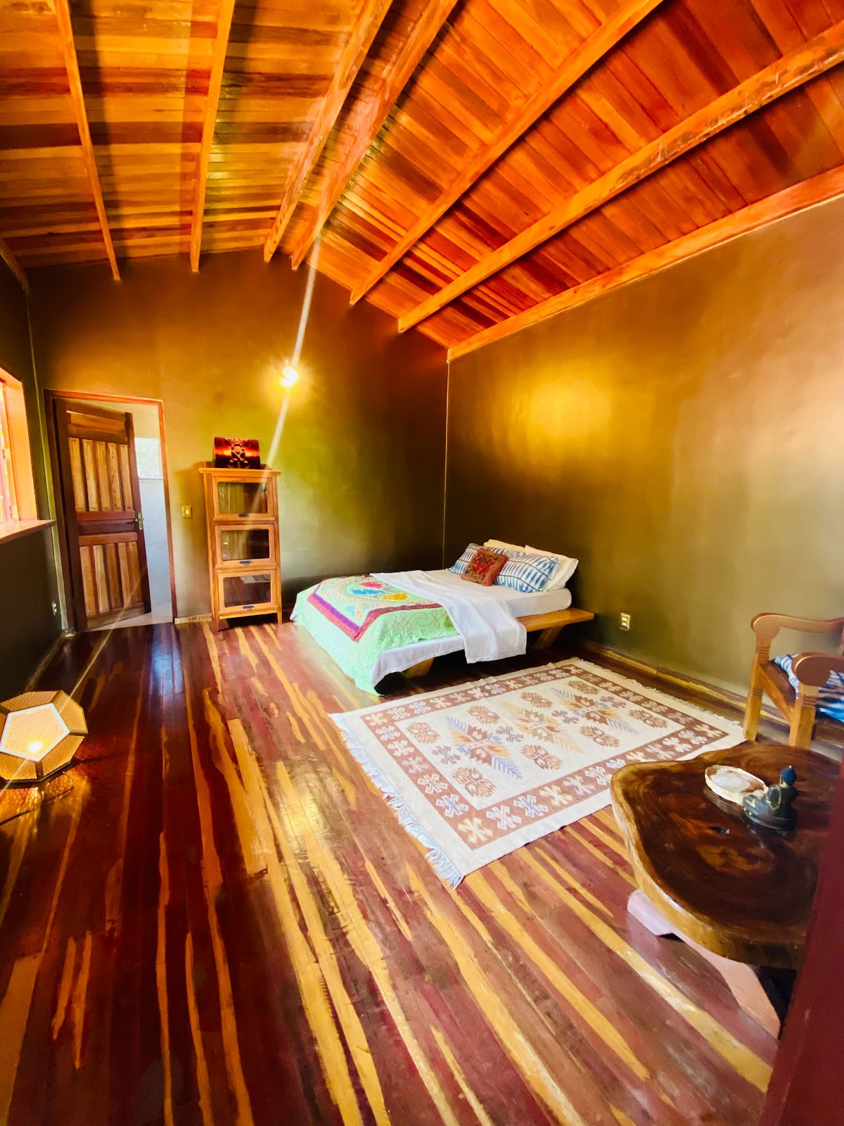 Gaya Kali - Ayahuasca- og Iboga-retreatcenter