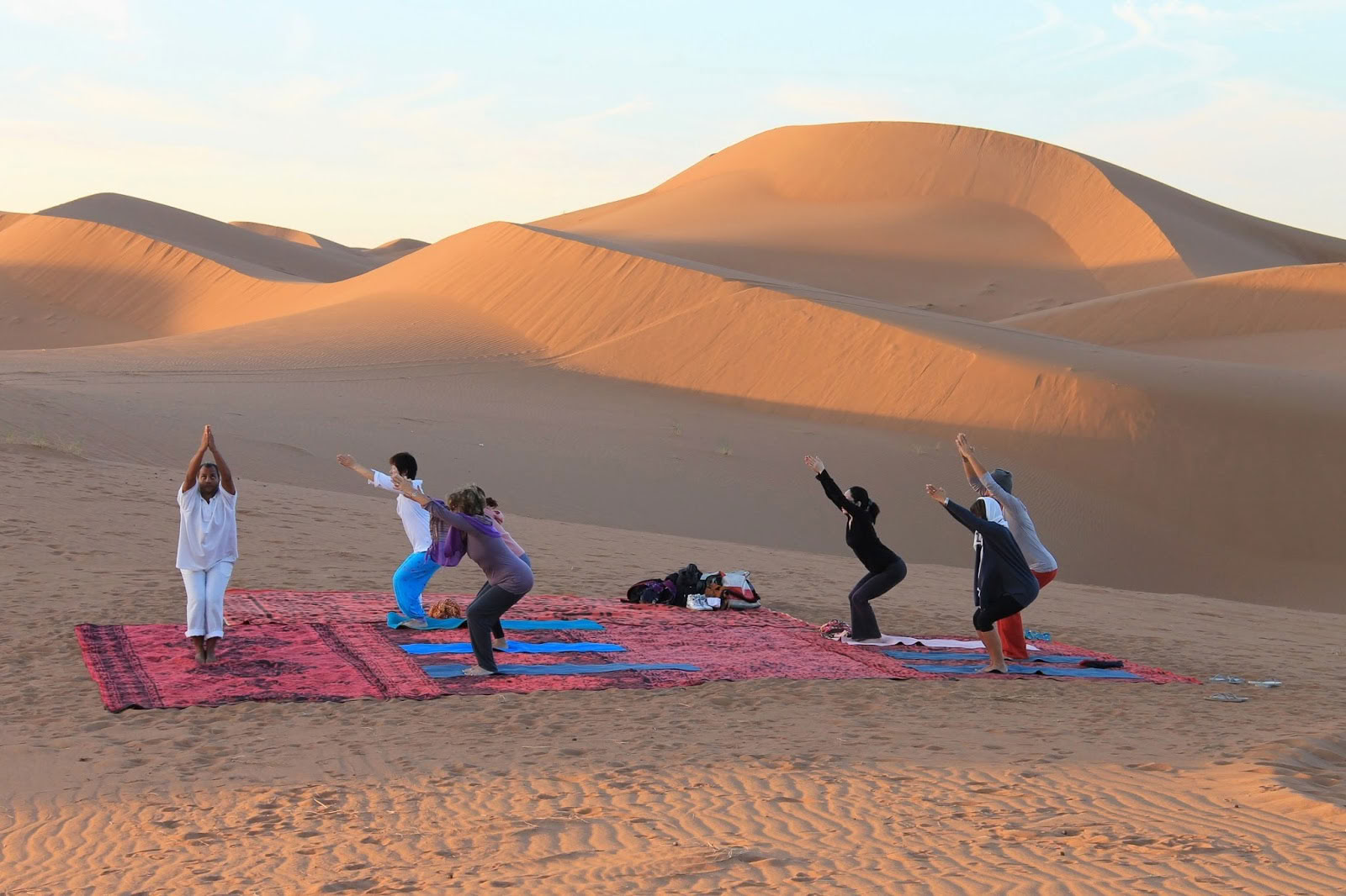 Yoga med Perumal Marokkoretreats