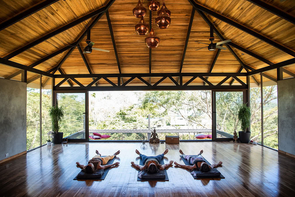 Shakti-helligdom, retræter og yogastudie