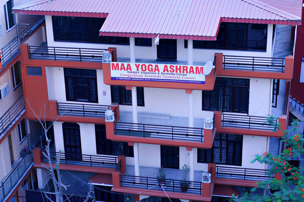 Maa Yoga Ashram - Ayurvedisk retræte- og behandlingscenter