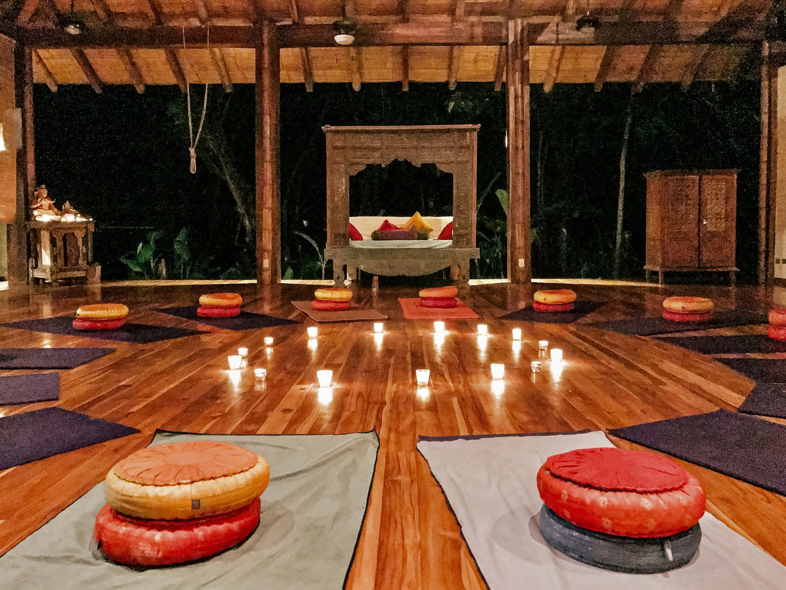 Pura Vida Yoga- og velvære-retreats