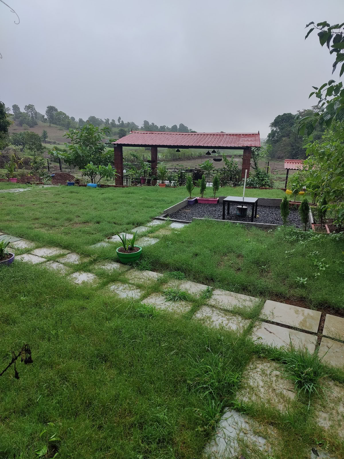 SiddhaDham - Gårdophold og wellness-retreat - Nashik / Igatpuri