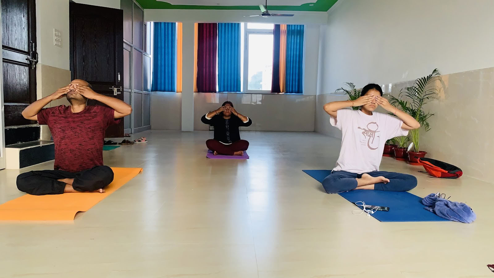 Templet for helbredelse og yogastudie
