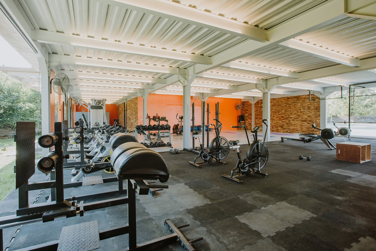 Pronoia Community | Luksuriøst wellness-resort ved stranden | Yoga, fitness og retreats