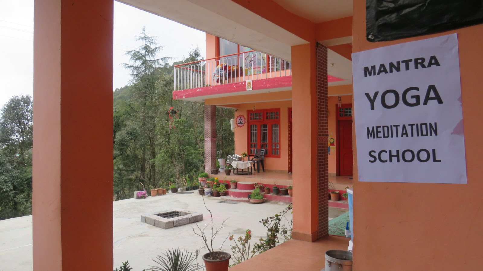 Mantra-yoga- og meditationsretreats