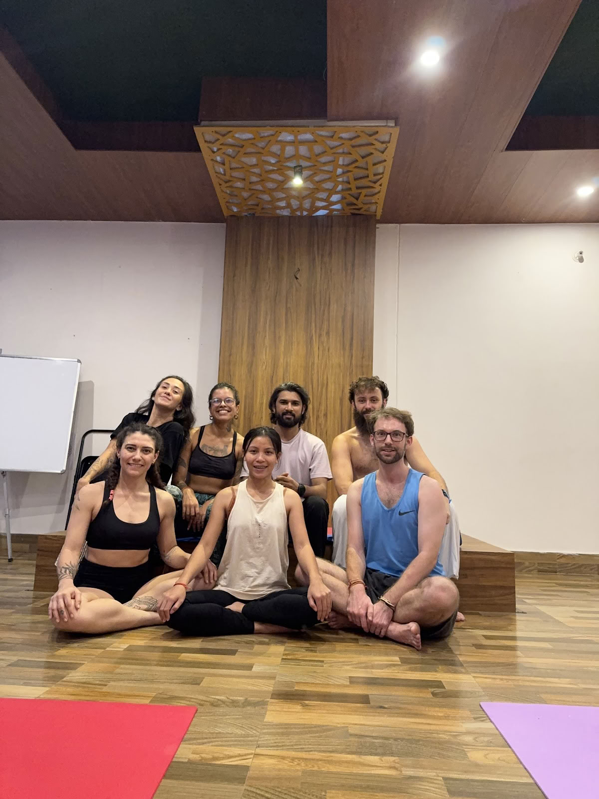 Buddha Yogpeeth - Yogalæreruddannelse i Rishikesh