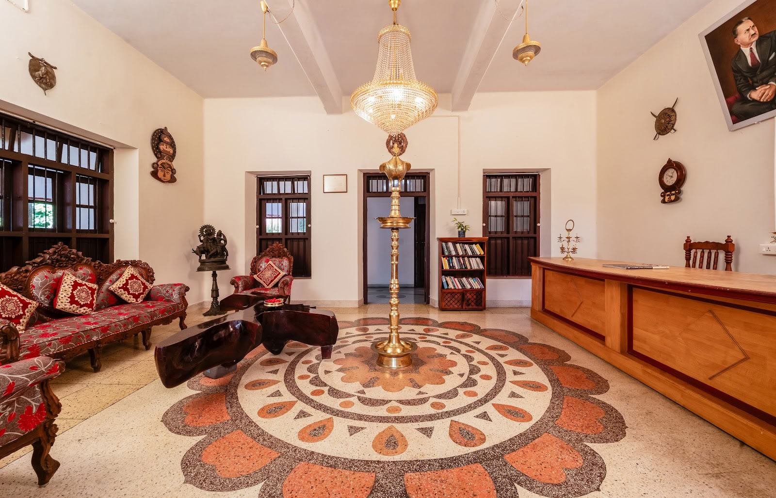 Chamundi Hill Palace Ayurveda Behandlingscenter