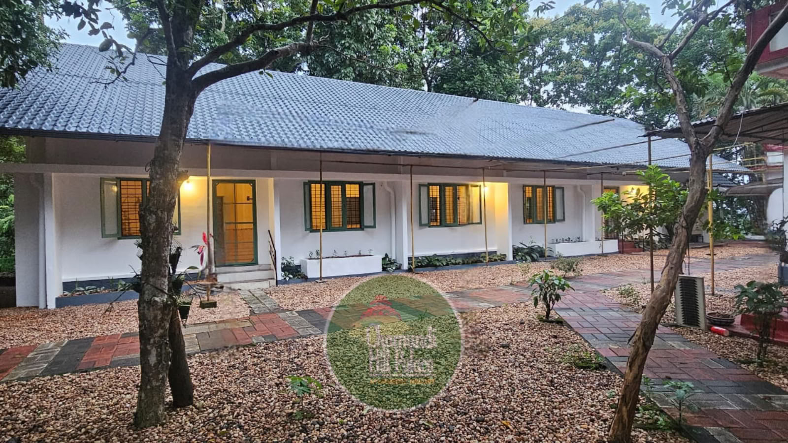 Chamundi Hill Palace Ayurveda Behandlingscenter
