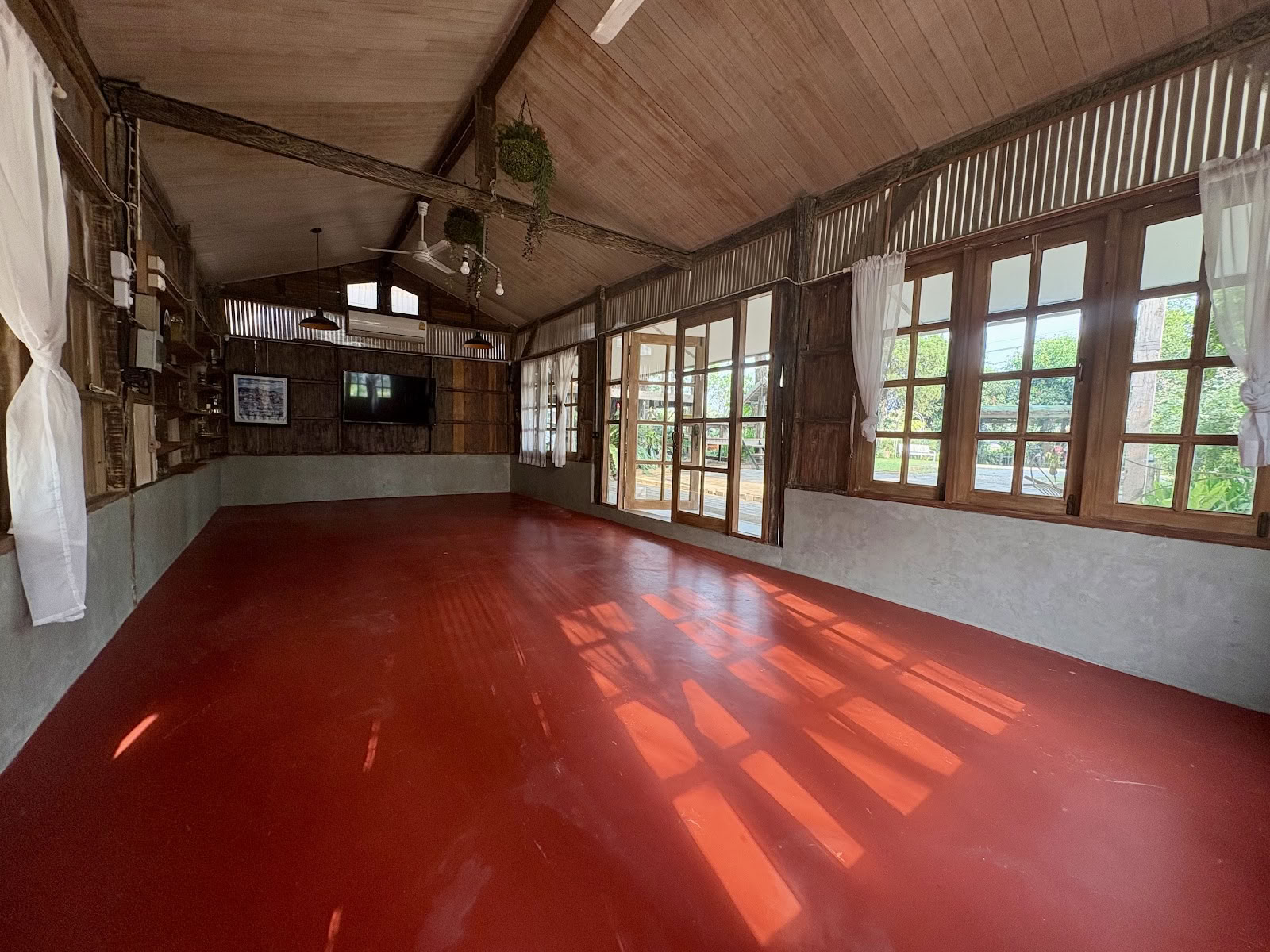 Luminaria Yogashala – Yogaskole og yogaretreat Chiang Mai