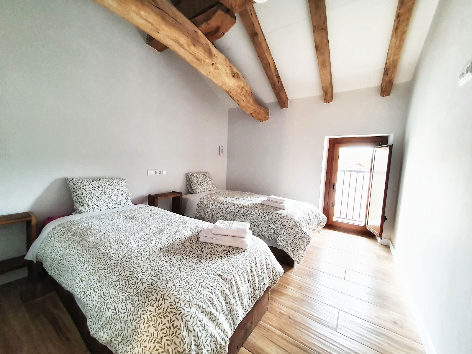 Yoga- og meditationsretreatcenter Pirineo · Casa Marterena
