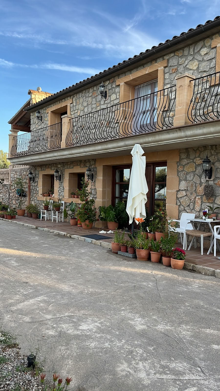 Ashram Mallorca | Åndedrætsrejser | EMDR & Hypnose | Coaching | Hjerteåbning & Visionsarbejde