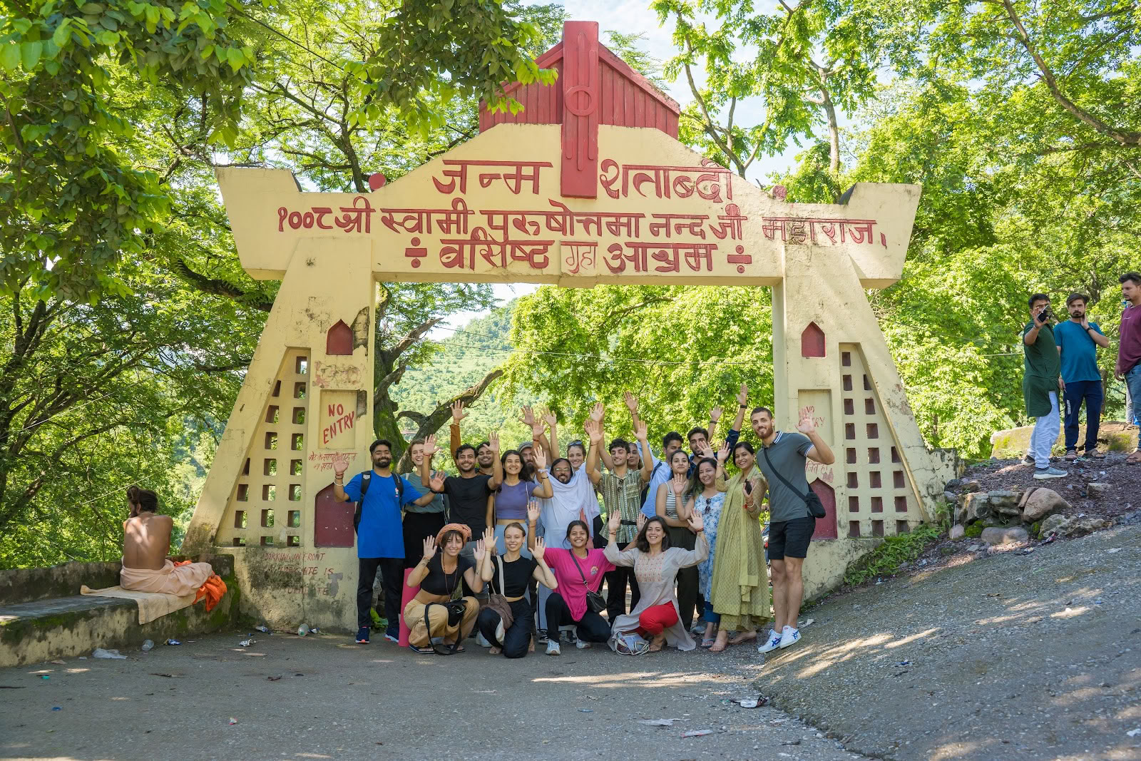 Samadhi Yoga Ashram - Den bedste yogaskole i Rishikesh, Indien