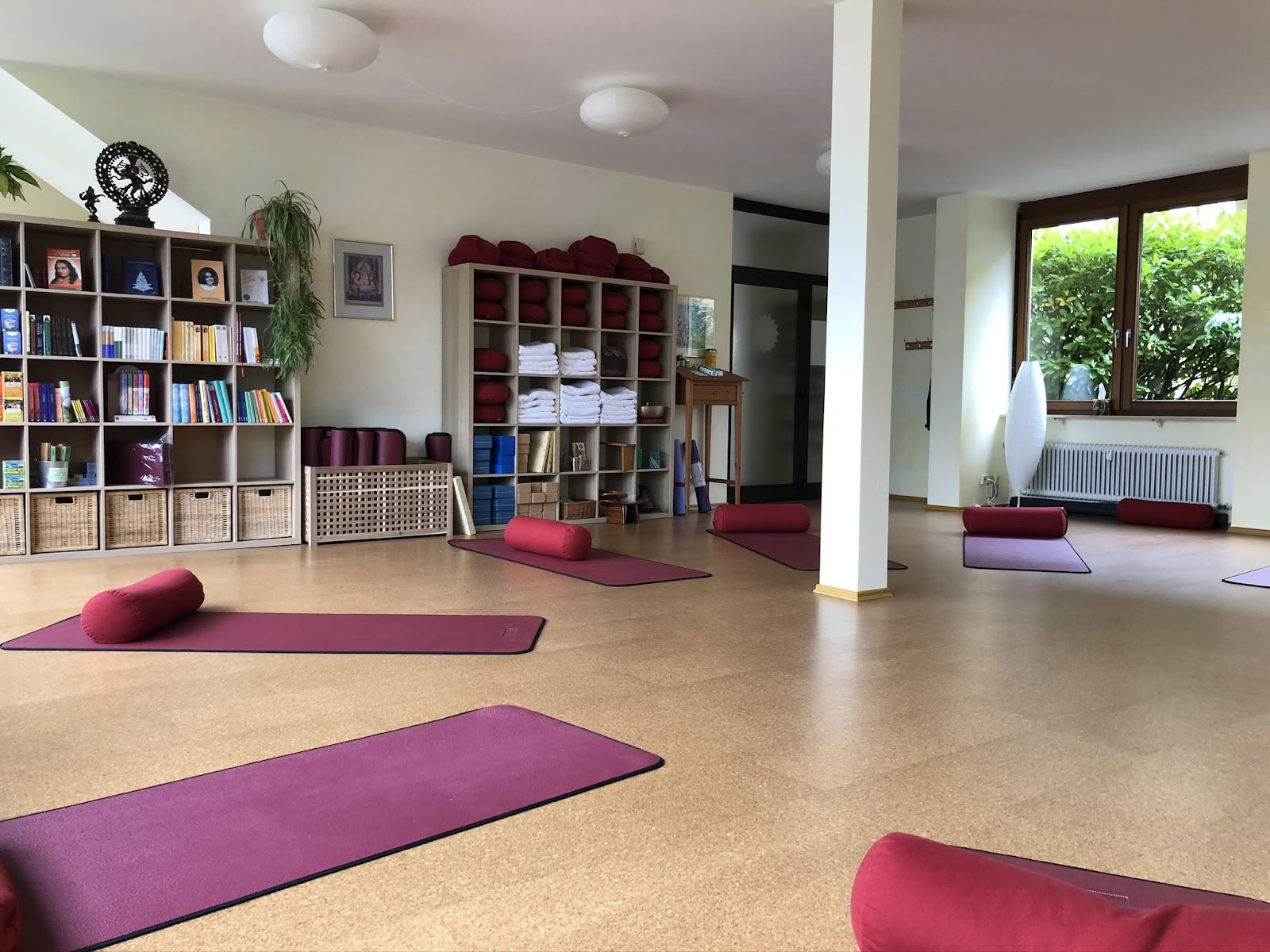 Yoga Samiti - Yoga i Überlingen ved Bodensøen