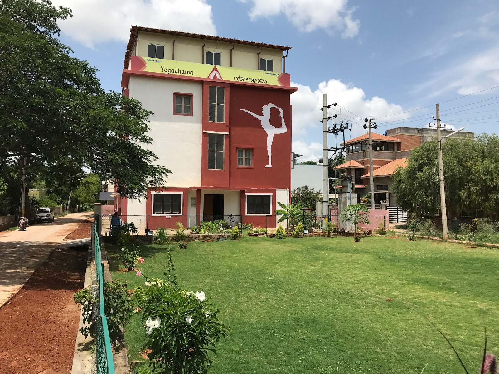Bharatha Yoga Shala | Ashtanga Yoga læreruddannelsesskole i Mysore