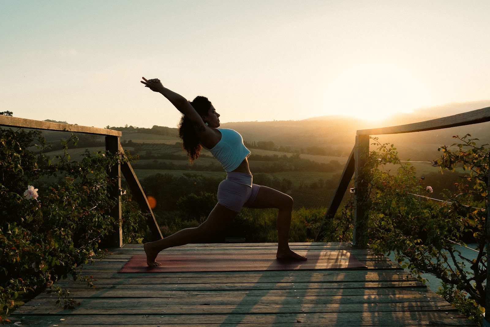 Vinyasa yoga med Adriana – på engelsk, flere niveauer