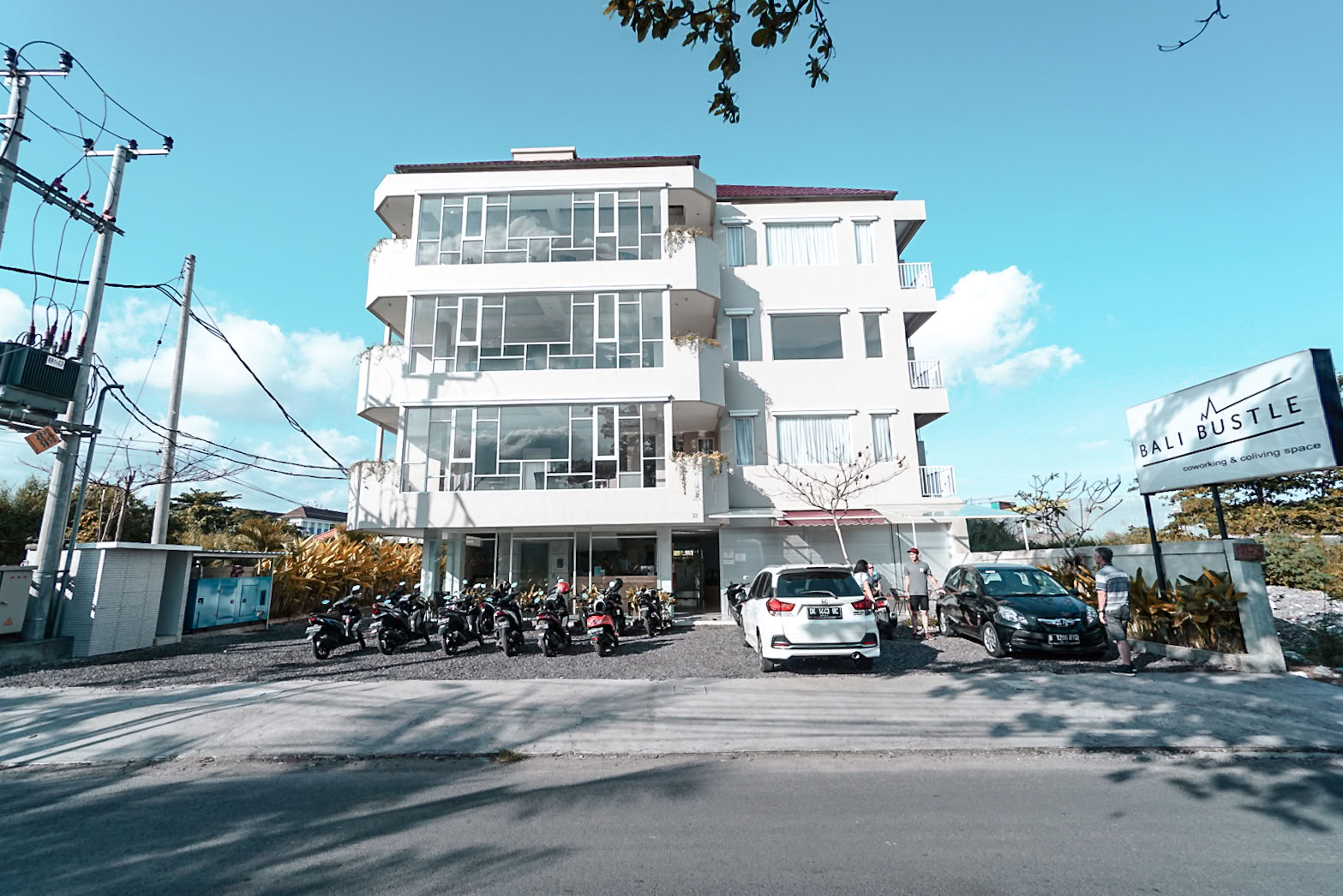 Bali Bustle Coworking og Coliving Space Bali