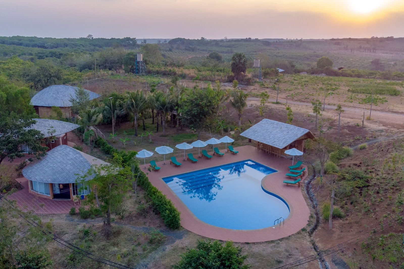Hanchey Bamboo Resort