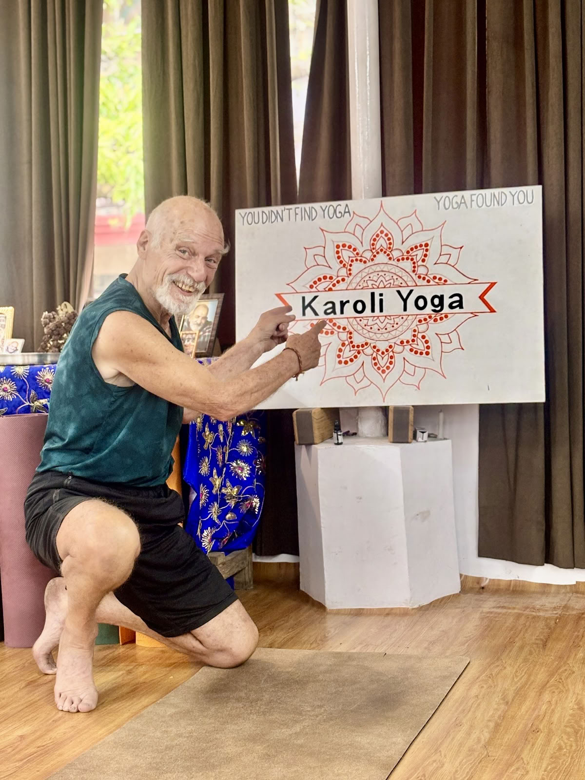 Karoli Yogaskole
