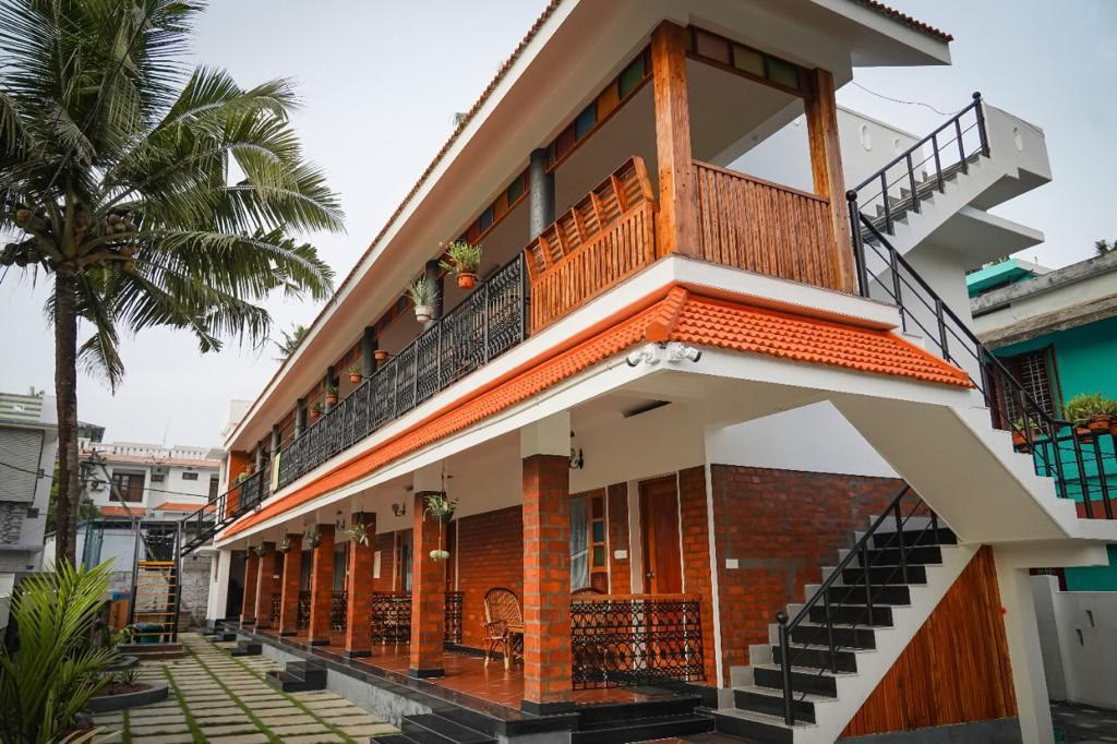 Kerala Yogashala - Bedste yogaskole i Kerala