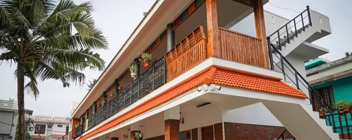 Kerala Yogashala - Bedste yogaskole i Kerala