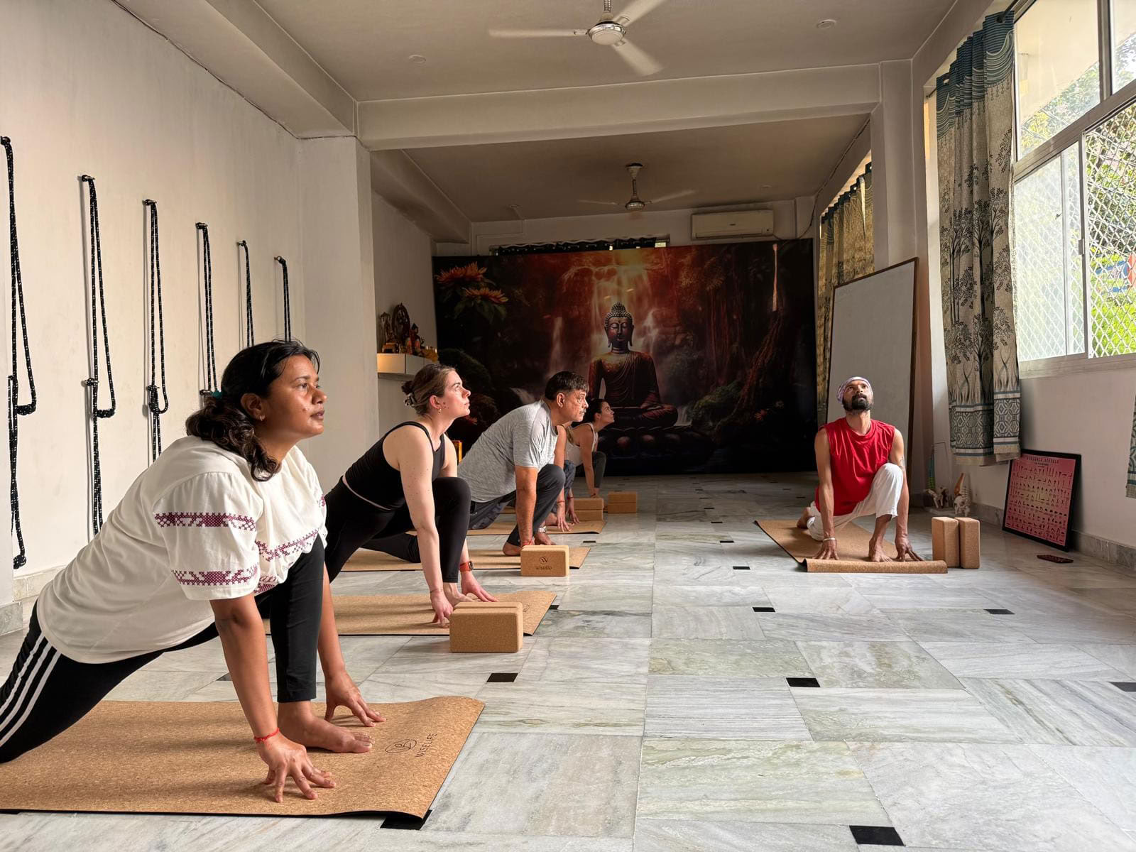 Rishikesh Yoga Valley School | Yogalæreruddannelse i Rishikesh