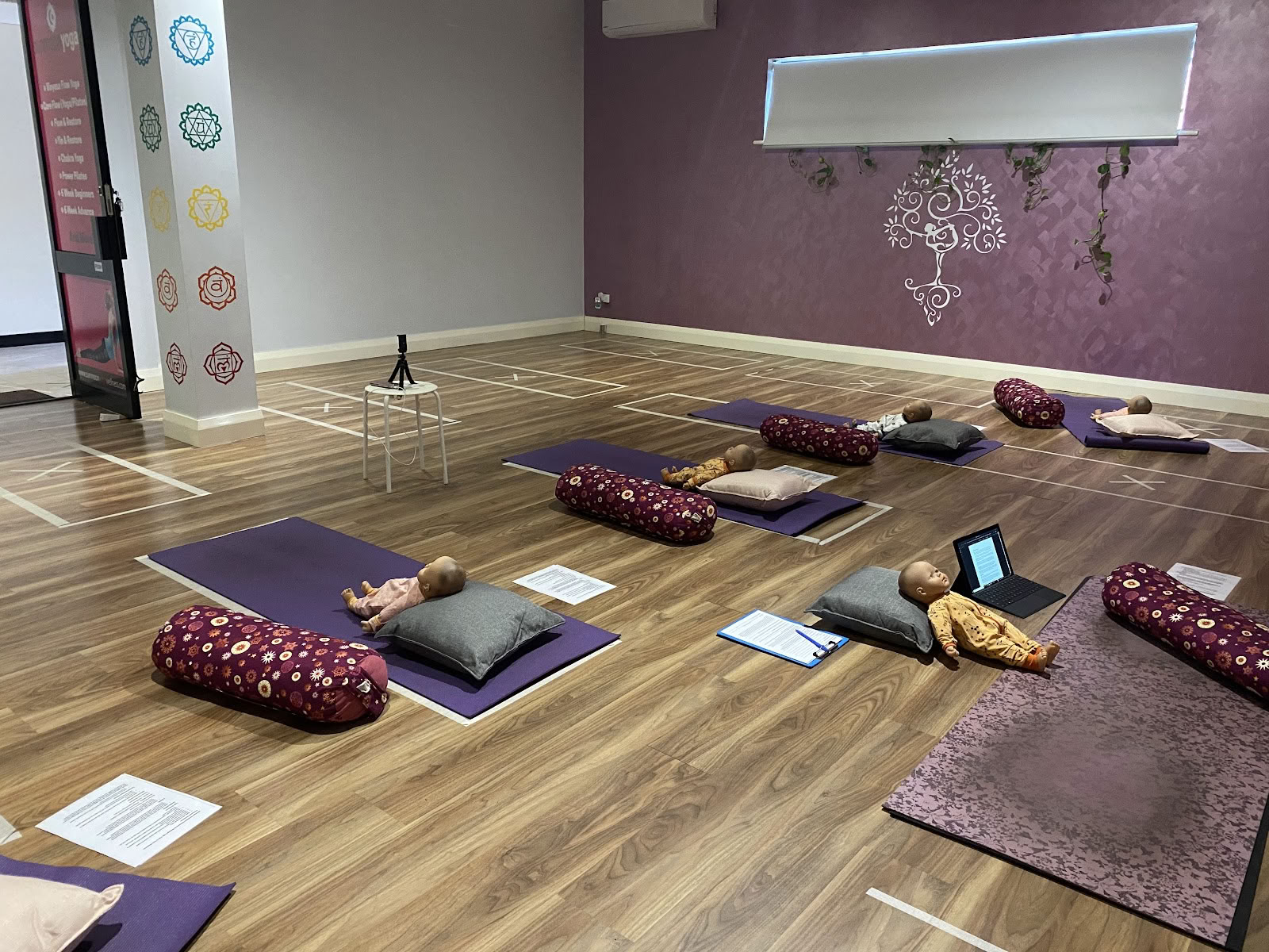 Sol Måne Yoga