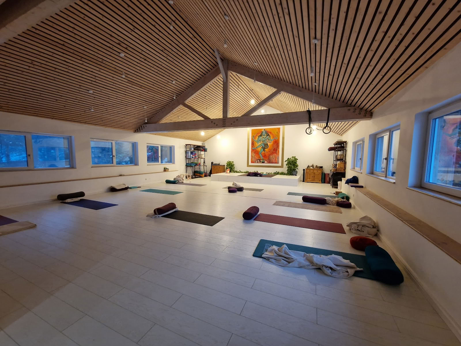 SANSKRITI – Yoga- og meditationsretreatcenter | De franske alper