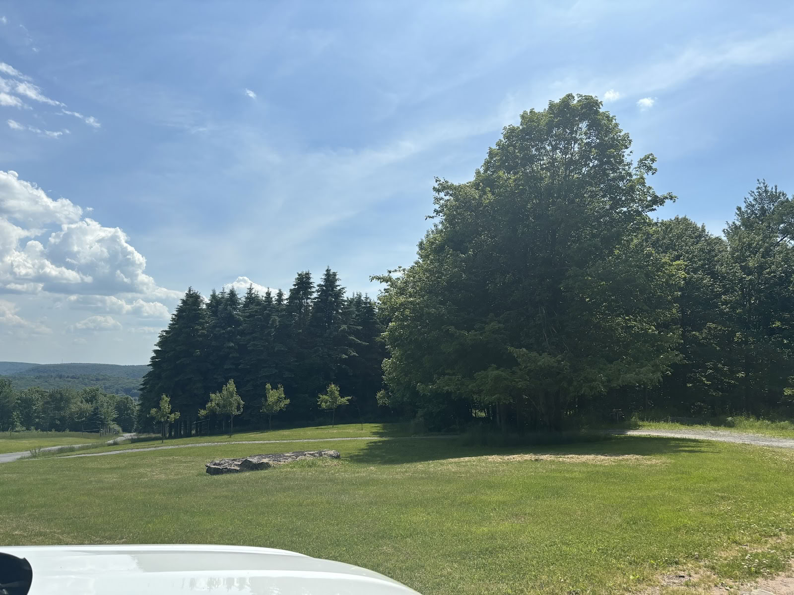 Gård Et Sted i Tiden