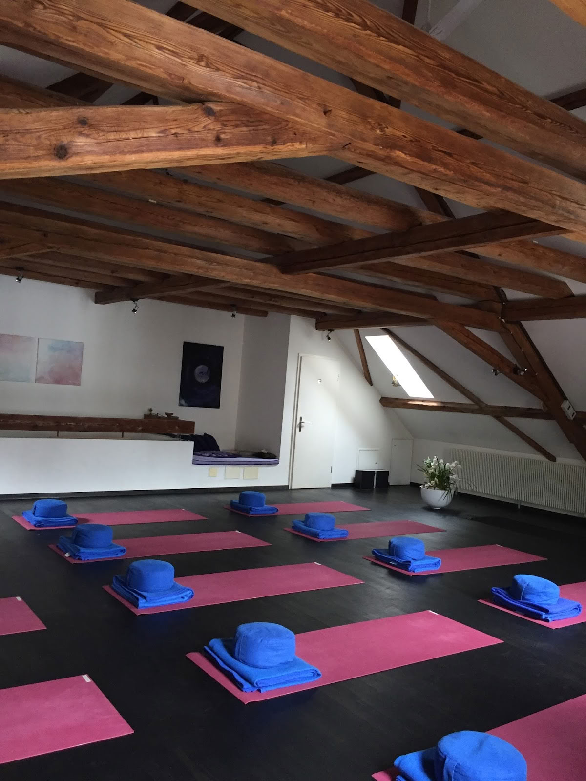 Yoga-cirkel - Yvonne Bertogg