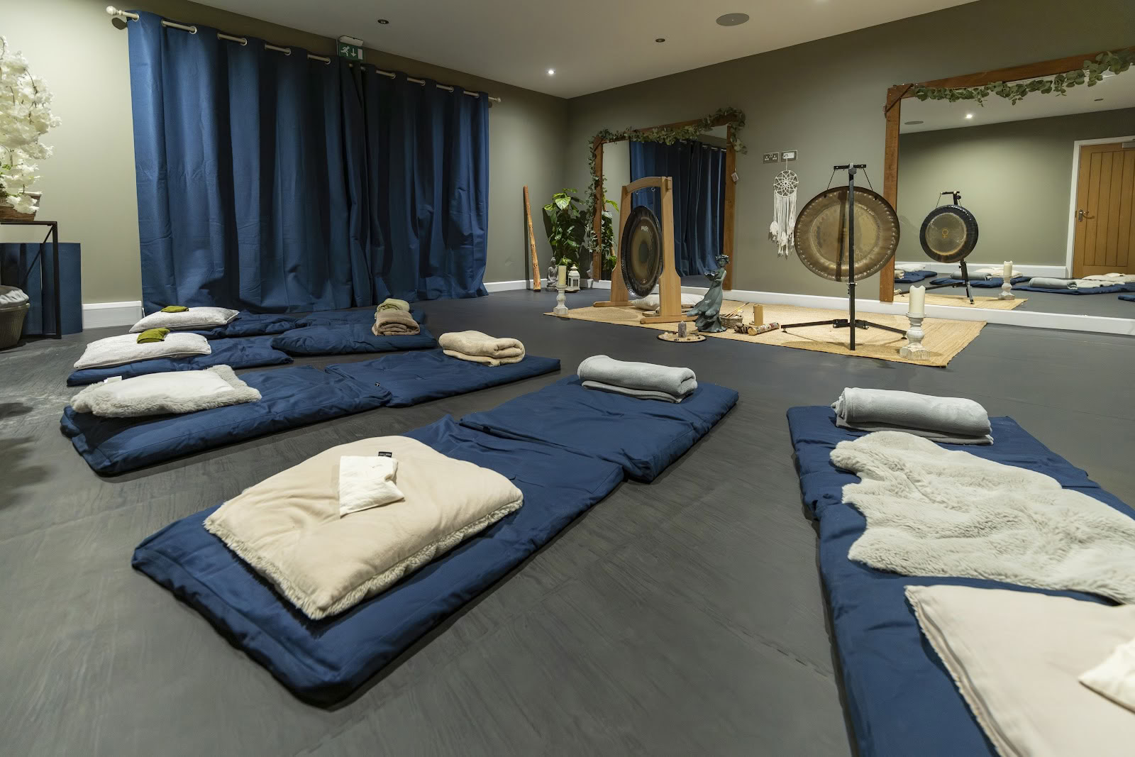 Rolige Vande - Sundheds- og Float-retreat