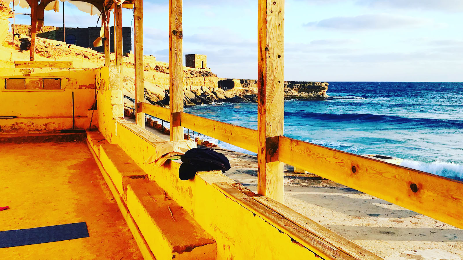 Gul Klippe Yoga Gozo