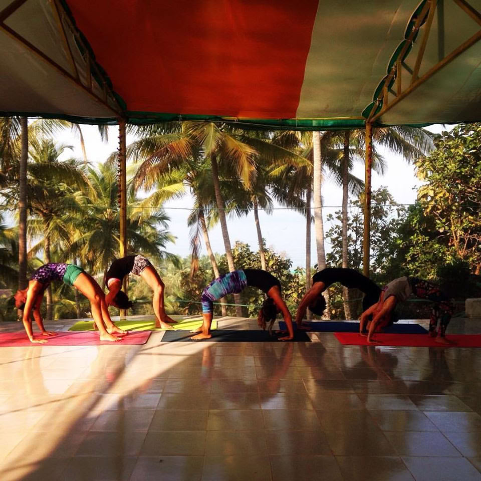 Yogauddannelse for yogalærere i Goa - Sampoorna Yoga