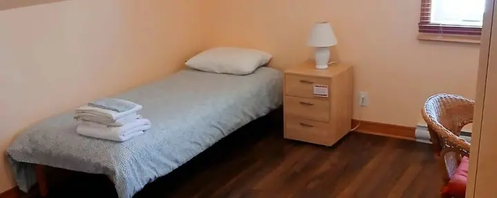 Single Room (Shared Bathroom)