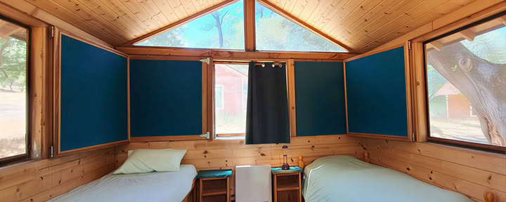Om Cabin - Dobbelt sovesal delt med en anden gæst (2 enkeltsenge)