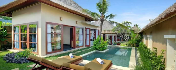 Villa med tre soveværelser og pool
