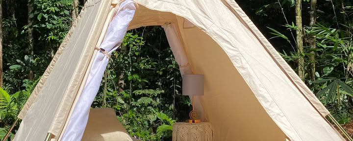 Enkelt glampingtelt eller enkeltværelse