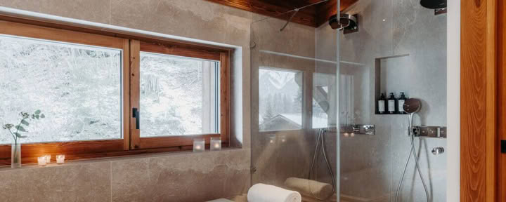Main Chalet Room 20