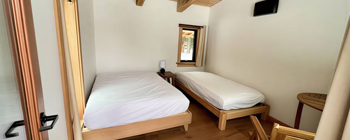 The Grove (1 full bed + 1 twin bed)